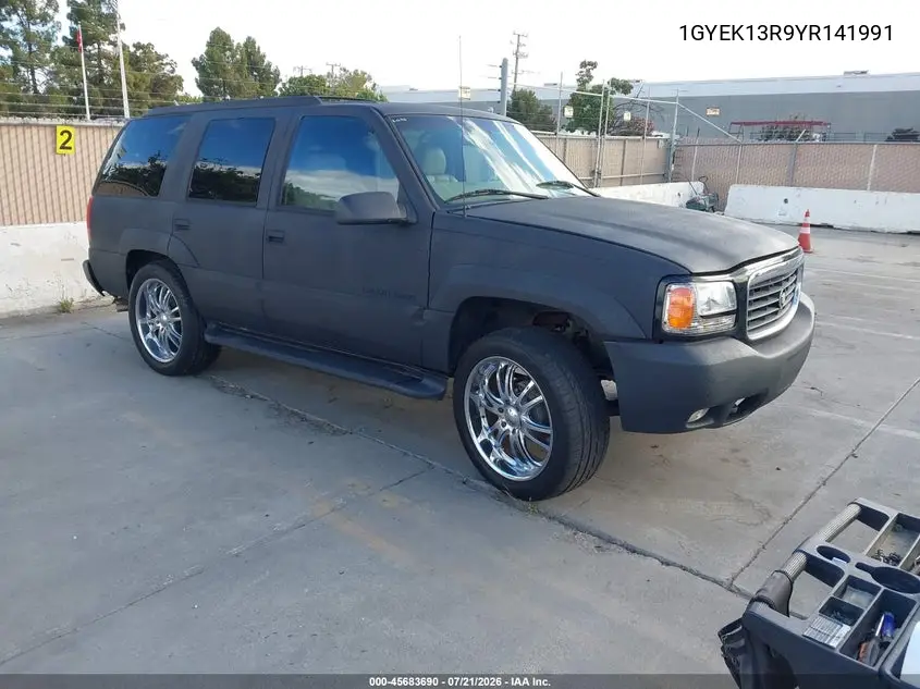 2000 Cadillac Escalade Standard VIN: 1GYEK13R9YR141991 Lot: 45683690