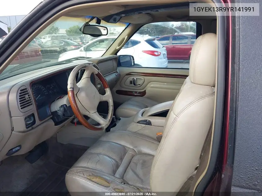 2000 Cadillac Escalade Standard VIN: 1GYEK13R9YR141991 Lot: 45683690
