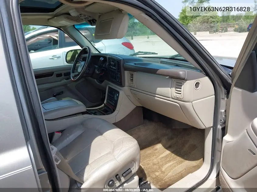 2002 Cadillac Escalade Standard VIN: 1GYEK63N62R316828 Lot: 45476063