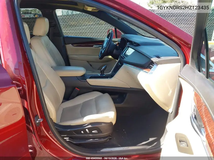 2017 Cadillac Xt5 Luxury VIN: 1GYKNDRS2HZ123435 Lot: 45400568