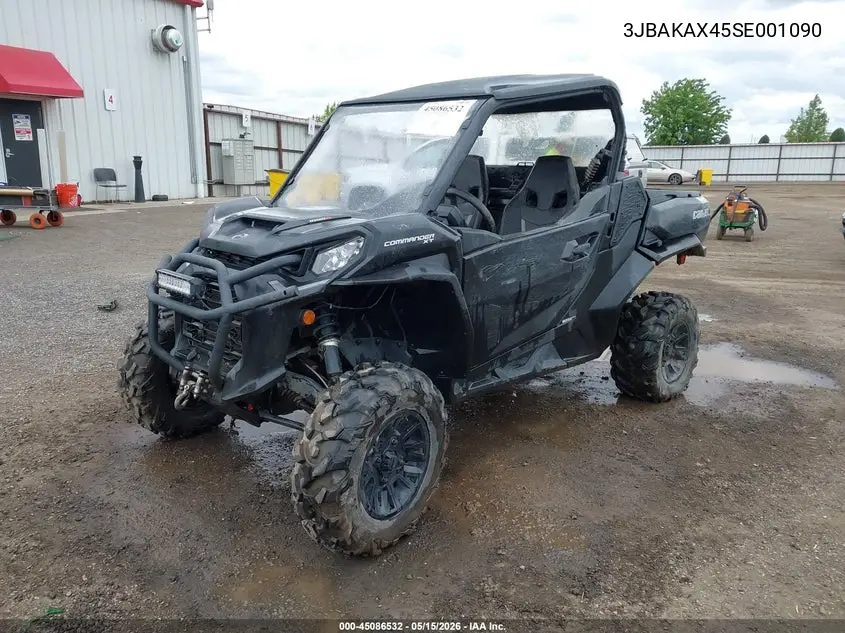 2025 Can Am Commander VIN: 3JBAKAX45SE001090 Lot: 45086532