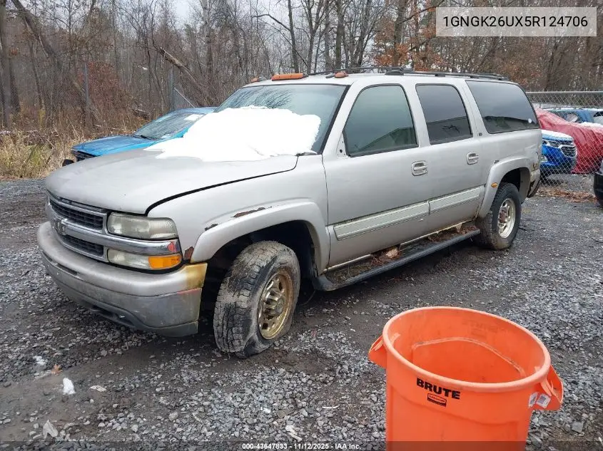 1GNGK26UX5R124706 2005 Chevrolet Suburban 2500 Lt