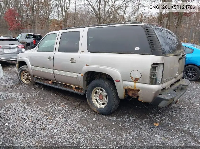 1GNGK26UX5R124706 2005 Chevrolet Suburban 2500 Lt