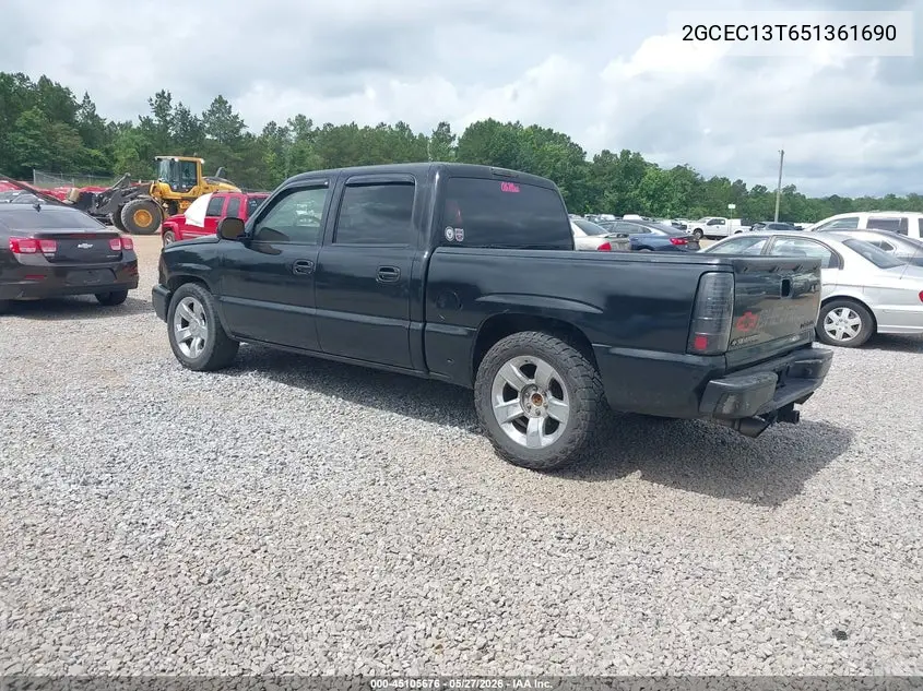 2005 Chevrolet Silverado 1500 Ls VIN: 2GCEC13T651361690 Lot: 45105676