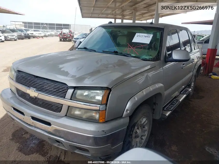 2005 Chevrolet Avalanche 1500 Z71 VIN: 3GNEK12ZX5G266976 Lot: 45227095