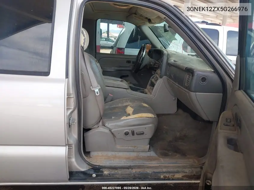 2005 Chevrolet Avalanche 1500 Z71 VIN: 3GNEK12ZX5G266976 Lot: 45227095
