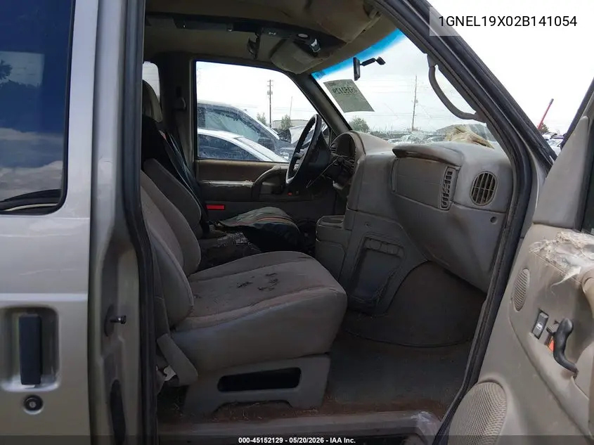 2002 Chevrolet Astro Ls VIN: 1GNEL19X02B141054 Lot: 45152129