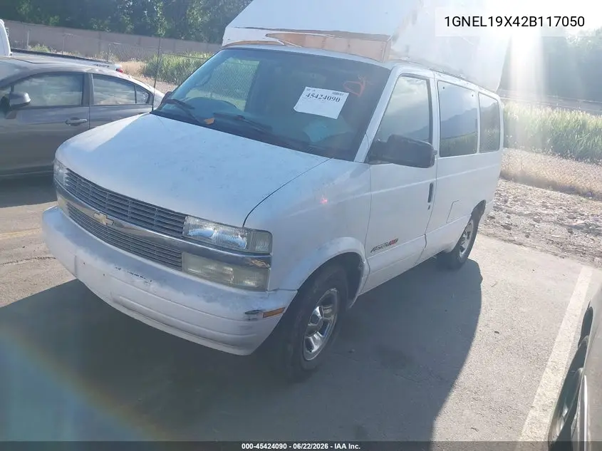 2002 Chevrolet Astro Ls VIN: 1GNEL19X42B117050 Lot: 45424090