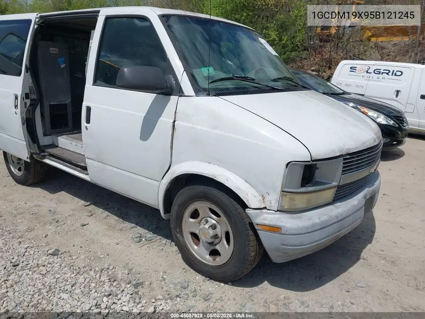 2005 Chevrolet Astro VIN: 1GCDM19X95B121245 Lot: 45057928