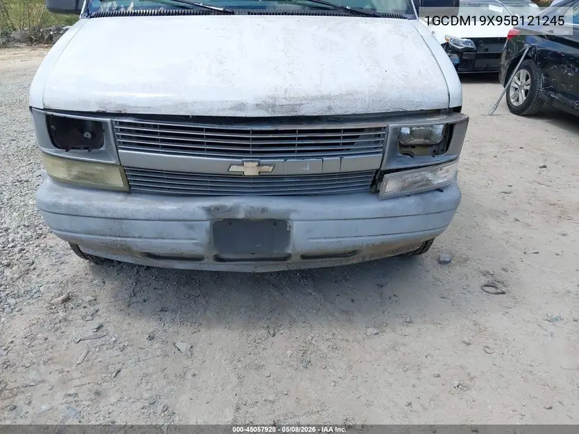 2005 Chevrolet Astro VIN: 1GCDM19X95B121245 Lot: 45057928