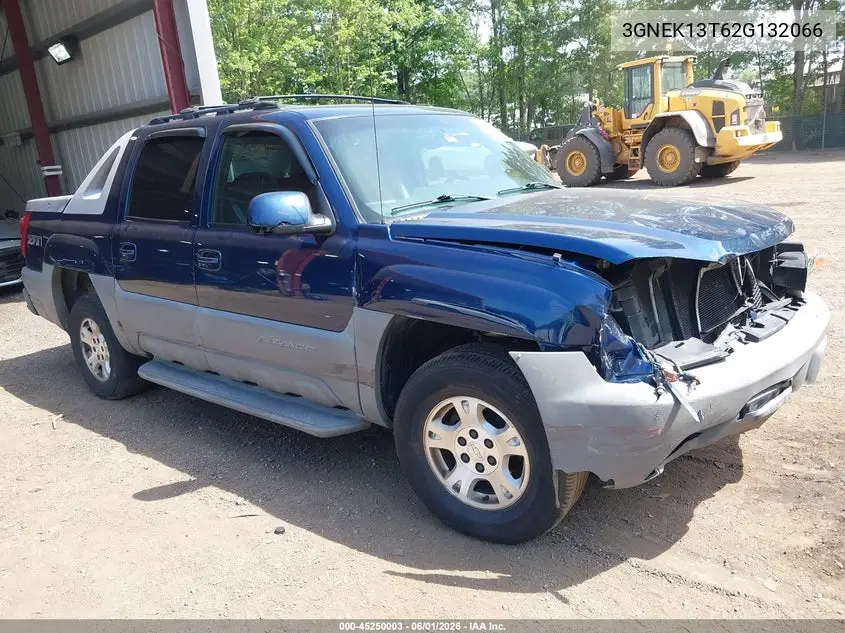 2002 Chevrolet Avalanche 1500 VIN: 3GNEK13T62G132066 Lot: 45250003