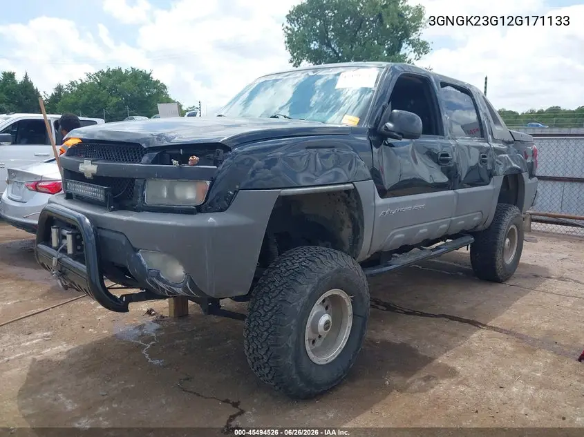 2002 Chevrolet Avalanche 2500 VIN: 3GNGK23G12G171133 Lot: 45494526