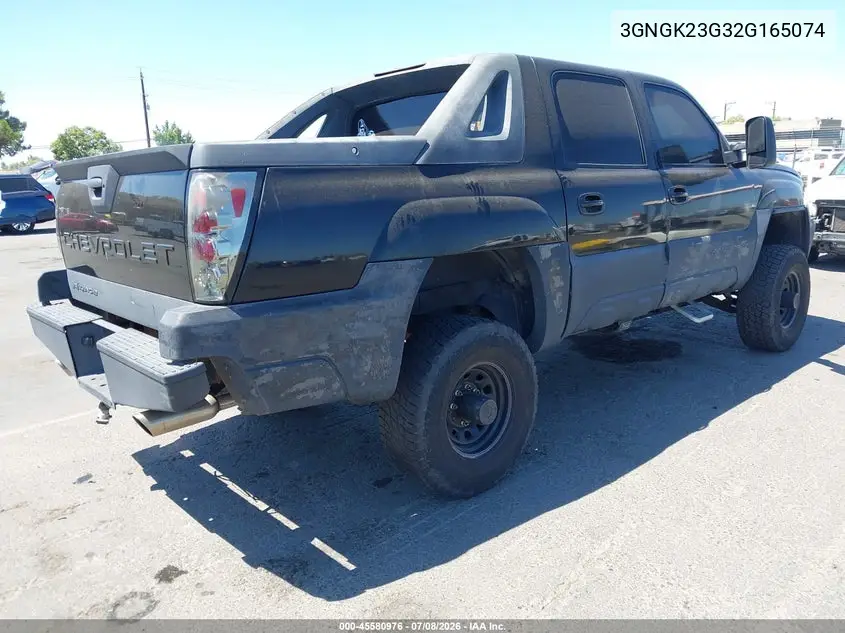 2002 Chevrolet Avalanche 2500 VIN: 3GNGK23G32G165074 Lot: 45580976