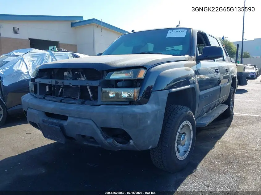 2005 Chevrolet Avalanche 2500 Lt VIN: 3GNGK22G65G135590 Lot: 45626850