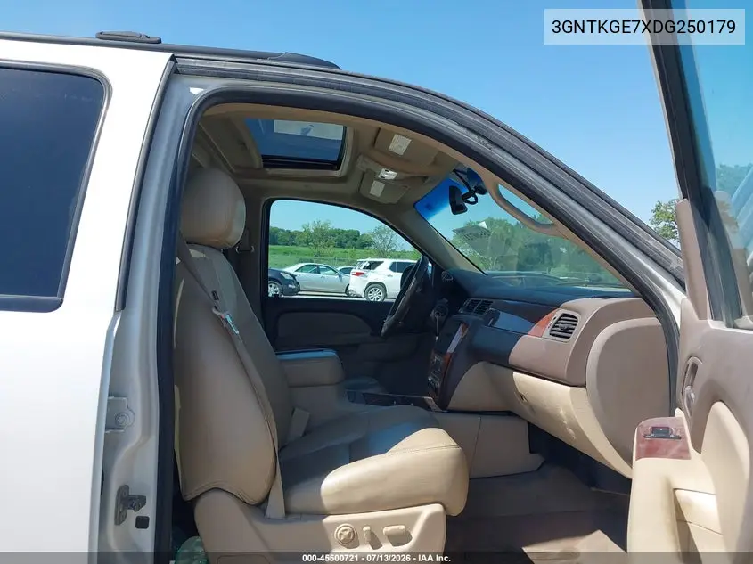 2013 Chevrolet Avalanche Ltz VIN: 3GNTKGE7XDG250179 Lot: 45500721