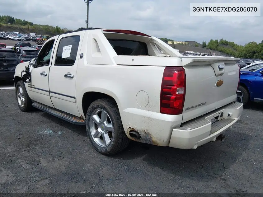 2013 Chevrolet Avalanche Ltz VIN: 3GNTKGE7XDG206070 Lot: 45571620