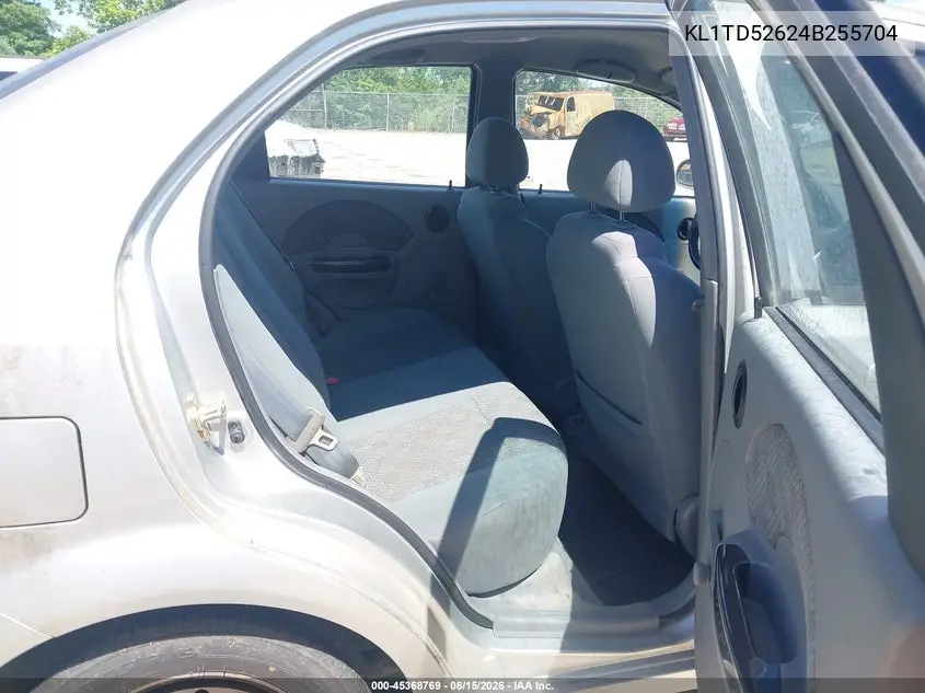 2004 Chevrolet Aveo VIN: KL1TD52624B255704 Lot: 45368769