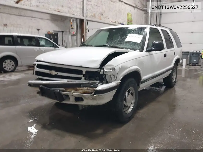 1997 Chevrolet Blazer Lt VIN: 1GNDT13W0V2256527 Lot: 45645144