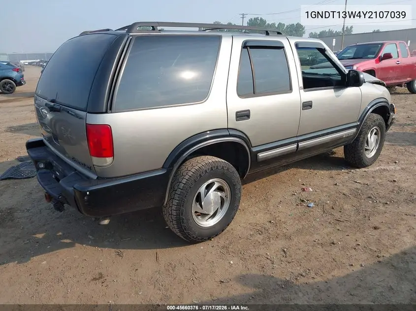 2000 Chevrolet Blazer Lt VIN: 1GNDT13W4Y2107039 Lot: 45660376