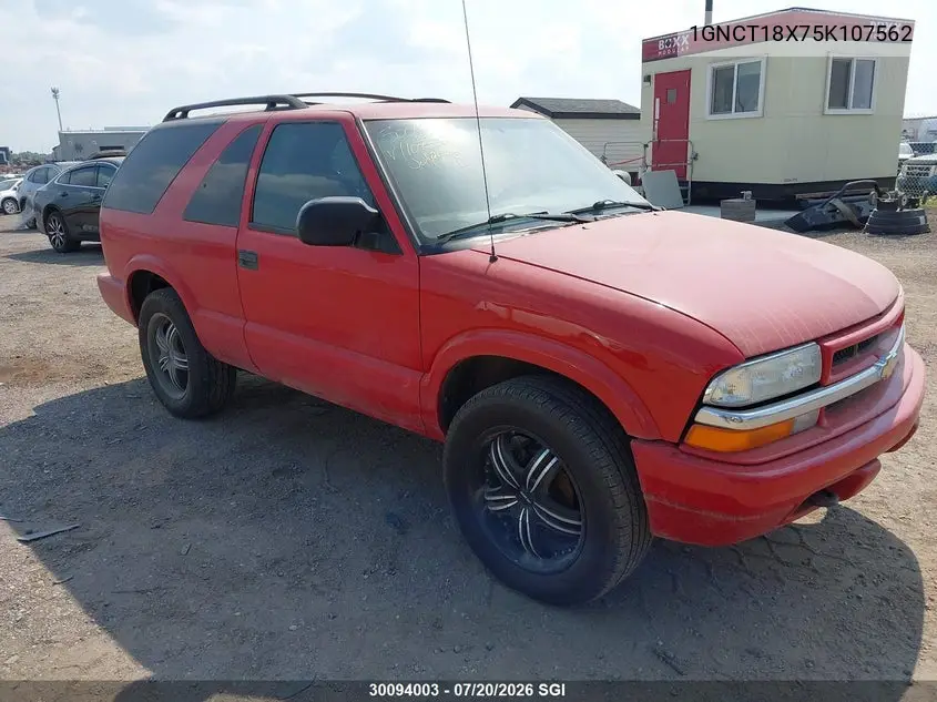 2005 Chevrolet Blazer VIN: 1GNCT18X75K107562 Lot: 30094003