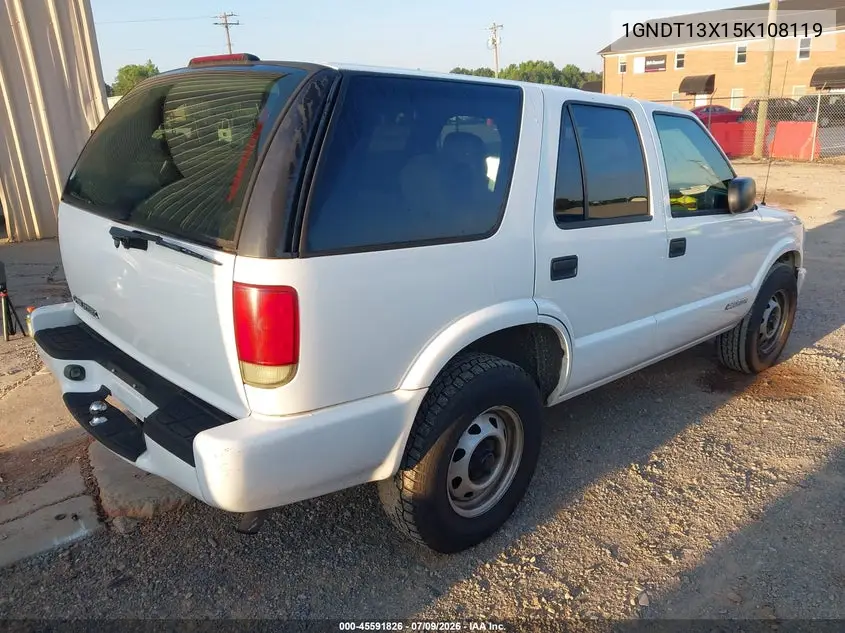 2005 Chevrolet Blazer Ls VIN: 1GNDT13X15K108119 Lot: 45591826