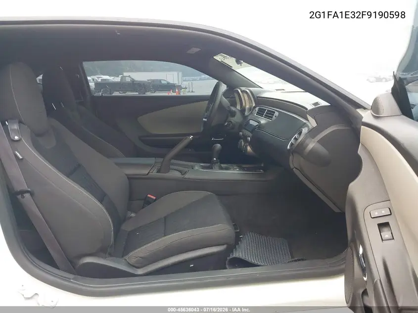 2015 Chevrolet Camaro 1Ls VIN: 2G1FA1E32F9190598 Lot: 45636043