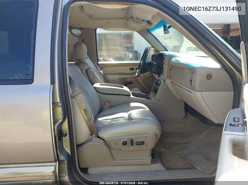 2003 Chevrolet Suburban 1500 Lt VIN: 1GNEC16Z73J131490 Lot: 45439738