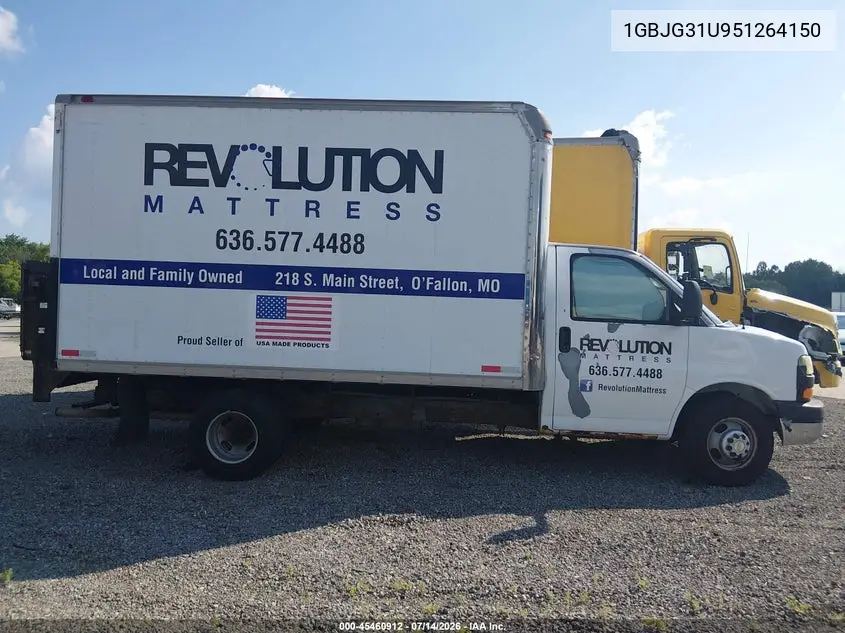 2005 Chevrolet Express Cutaway Base W/C7A VIN: 1GBJG31U951264150 Lot: 45460912