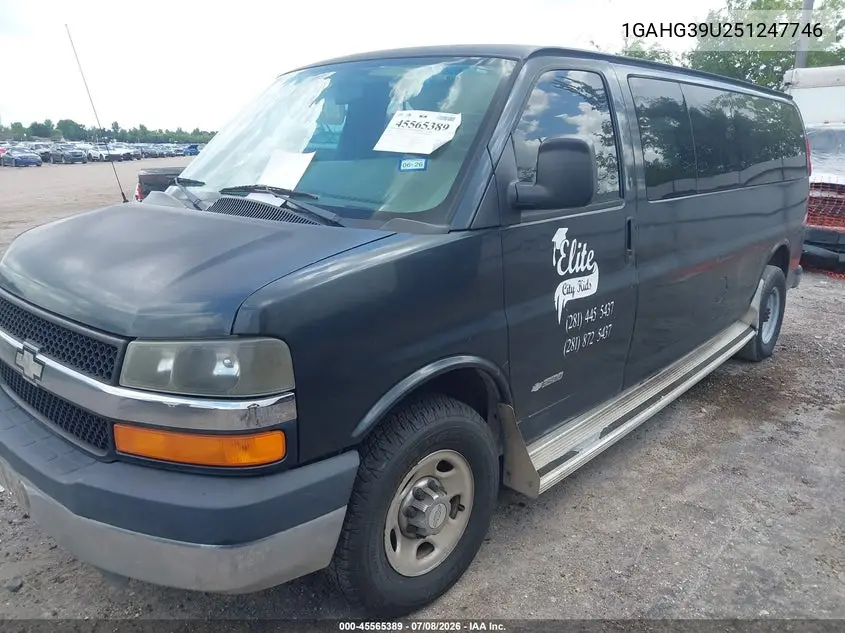 2005 Chevrolet Express Passenger VIN: 1GAHG39U251247746 Lot: 45565389