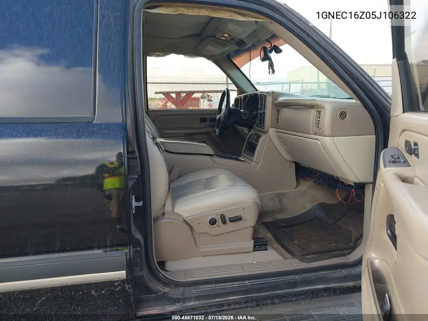 2005 Chevrolet Suburban 1500 Lt VIN: 1GNEC16Z05J106322 Lot: 45571032