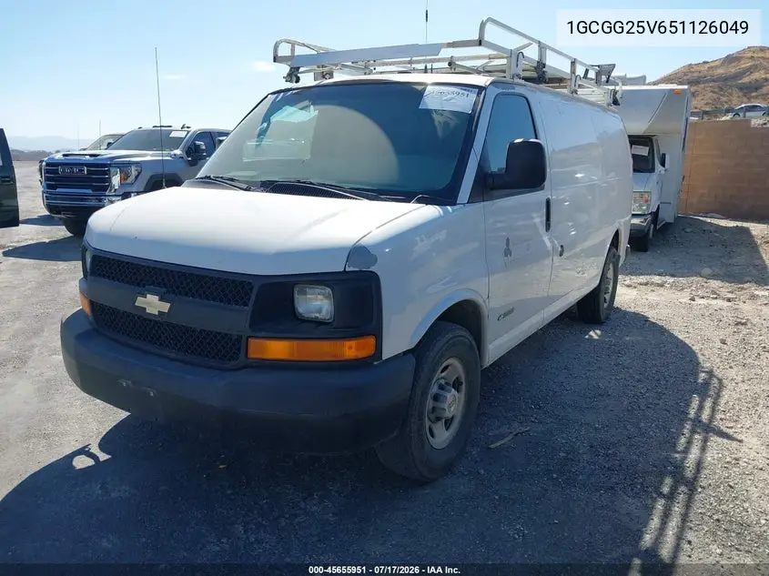 2005 Chevrolet Express VIN: 1GCGG25V651126049 Lot: 45655951