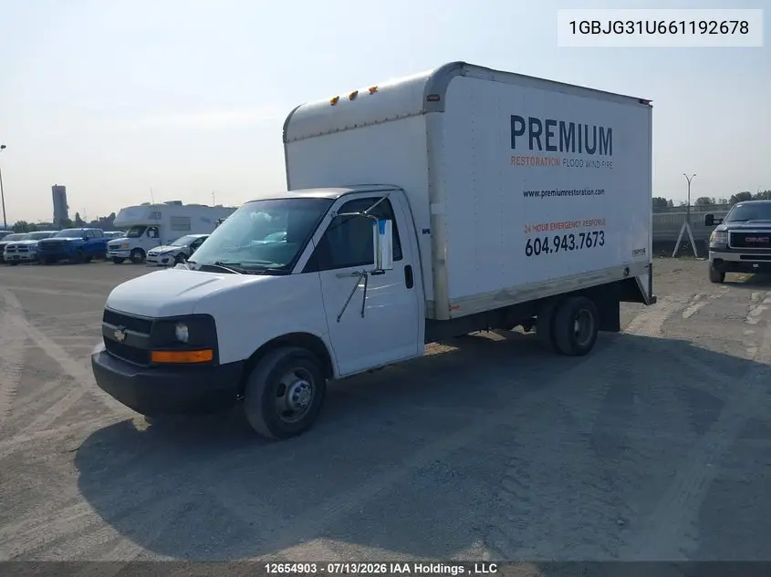 2006 Chevrolet Express Cutaway Work Van VIN: 1GBJG31U661192678 Lot: 12654903