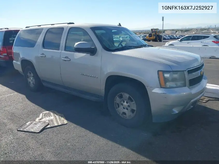 1GNFK163X7J252927 2007 Chevrolet Suburban 1500 Lt