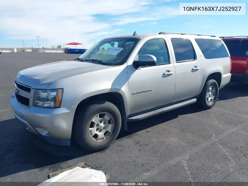 1GNFK163X7J252927 2007 Chevrolet Suburban 1500 Lt