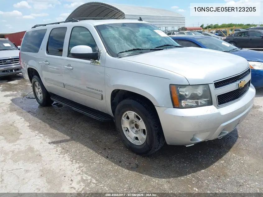 2014 Chevrolet Suburban 1500 Lt VIN: 1GNSCJE05ER123205 Lot: 45552817