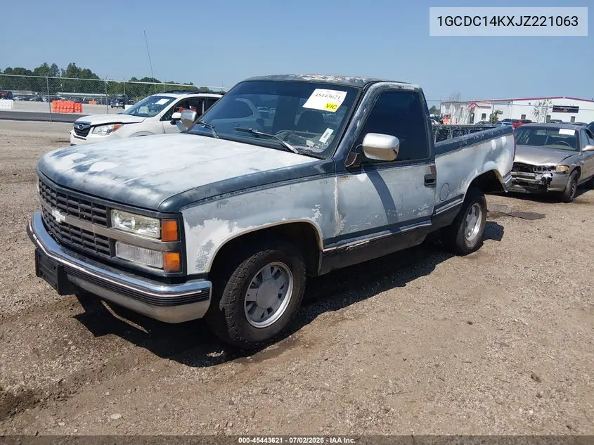 1988 Chevrolet Gmt-400 C1500 VIN: 1GCDC14KXJZ221063 Lot: 45443621