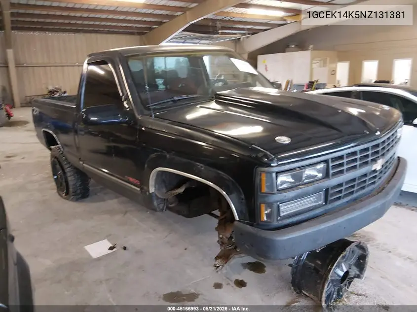 1992 Chevrolet Gmt-400 K1500 VIN: 1GCEK14K5NZ131381 Lot: 45166993