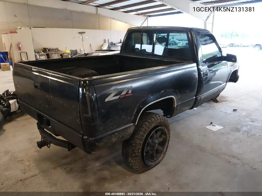 1992 Chevrolet Gmt-400 K1500 VIN: 1GCEK14K5NZ131381 Lot: 45166993
