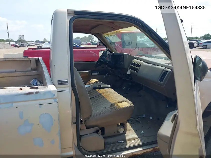 1992 Chevrolet Gmt-400 K2500 VIN: 1GCGK24K4NE154835 Lot: 45599174