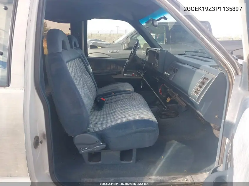 1993 Chevrolet Gmt-400 K1500 VIN: 2GCEK19Z3P1135897 Lot: 45511631