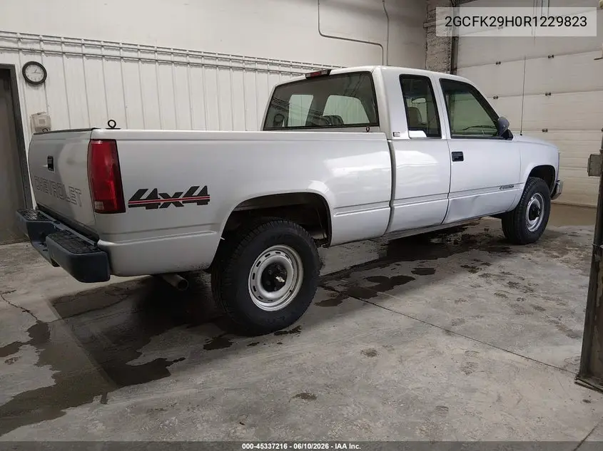 1994 Chevrolet Gmt-400 K2500 VIN: 2GCFK29H0R1229823 Lot: 45337216