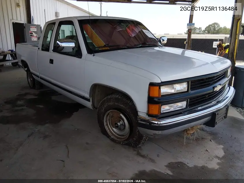 1994 Chevrolet Gmt-400 C1500 VIN: 2GCEC19Z5R1136484 Lot: 45537054