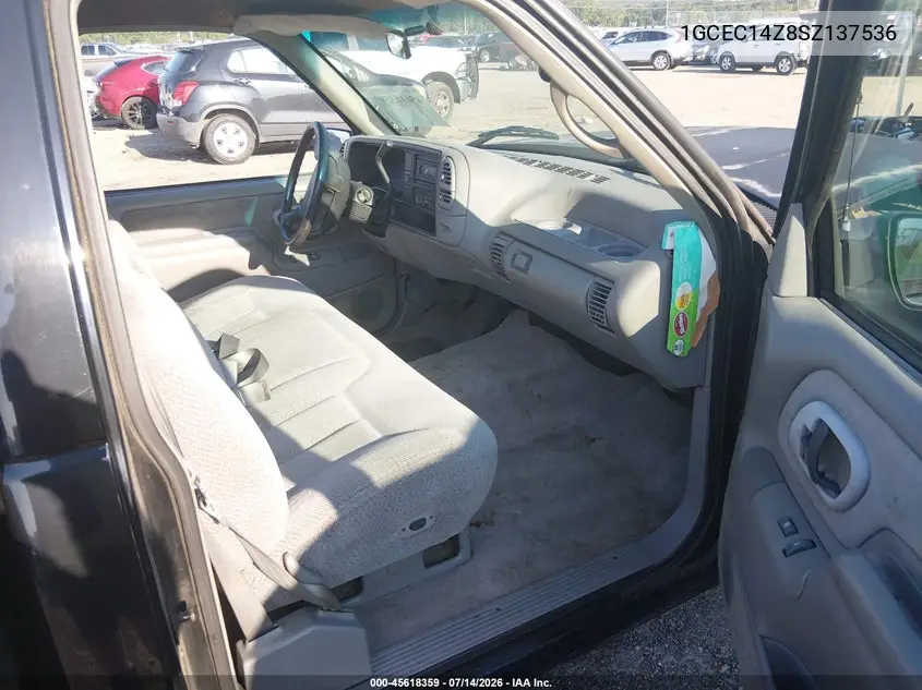1995 Chevrolet Gmt-400 C1500 VIN: 1GCEC14Z8SZ137536 Lot: 45618359