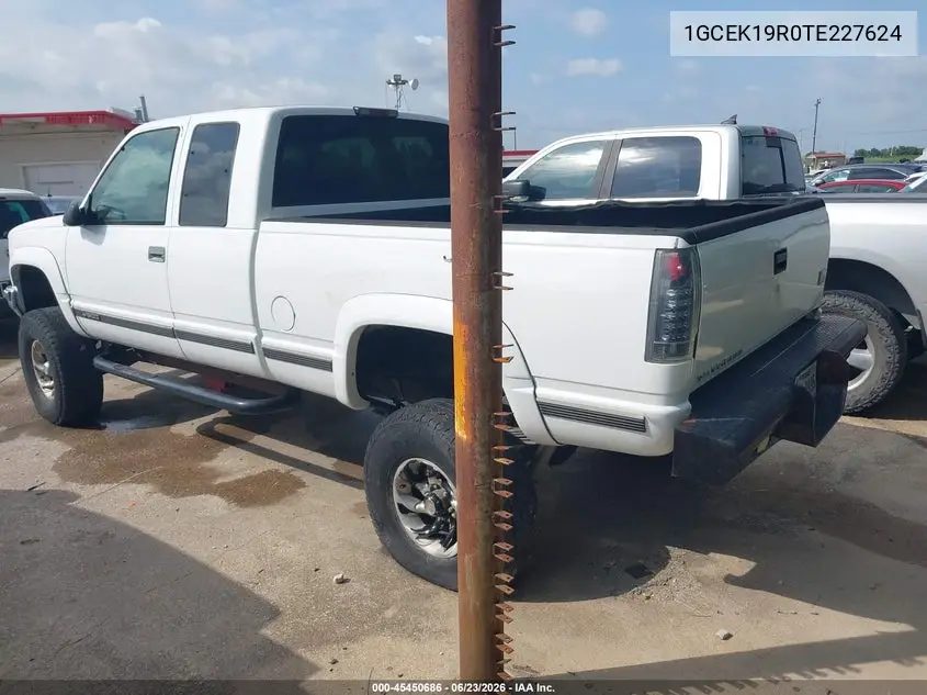 1996 Chevrolet Gmt-400 K1500 VIN: 1GCEK19R0TE227624 Lot: 45450686