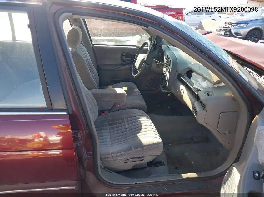 1999 Chevrolet Lumina VIN: 2G1WL52M1X9200098 Lot: 44171036