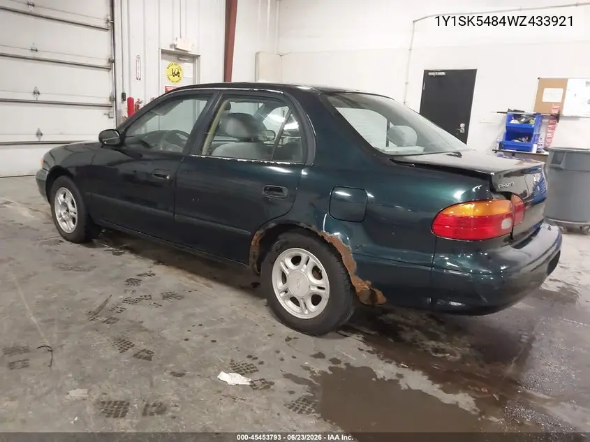 1998 Chevrolet Prizm Lsi VIN: 1Y1SK5484WZ433921 Lot: 45453793