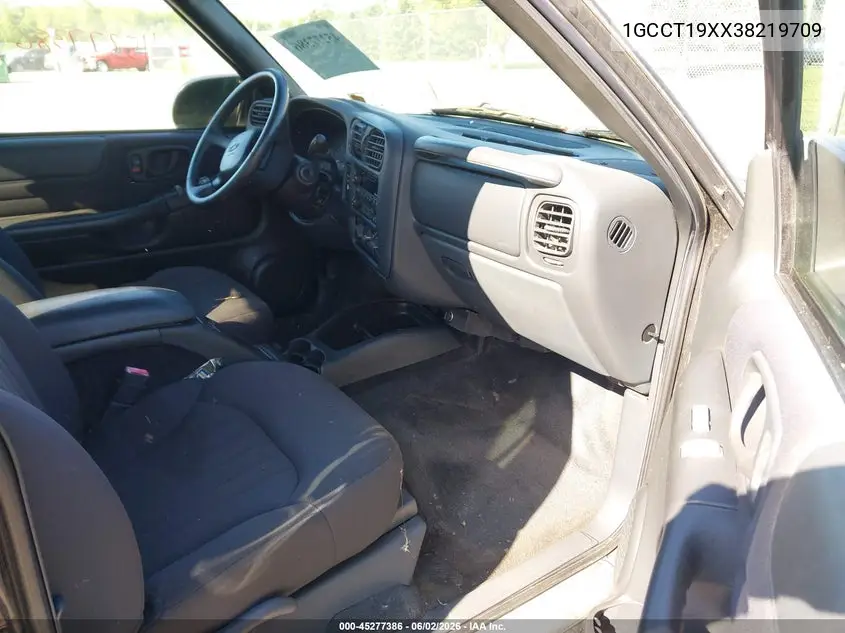 2003 Chevrolet S-10 Ls VIN: 1GCCT19XX38219709 Lot: 45277386
