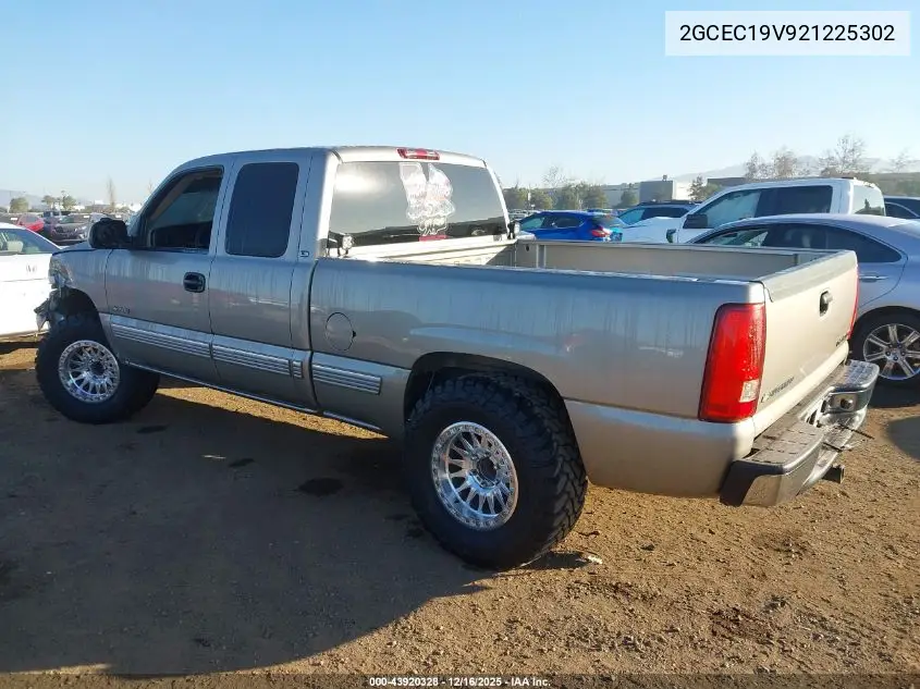 2GCEC19V921225302 2002 Chevrolet Silverado 1500 Ls