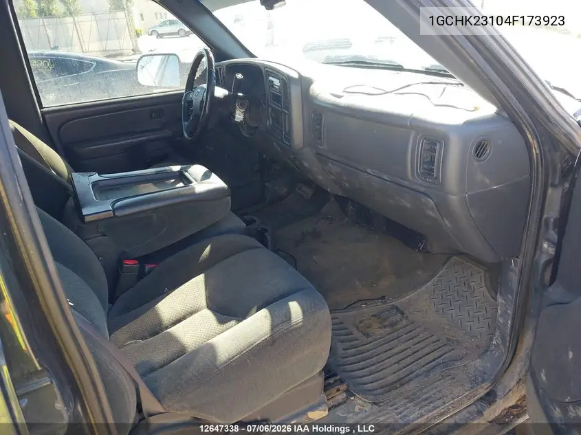 2004 Chevrolet Silverado 2500Hd Ls/Lt VIN: 1GCHK23104F173923 Lot: 12647338X