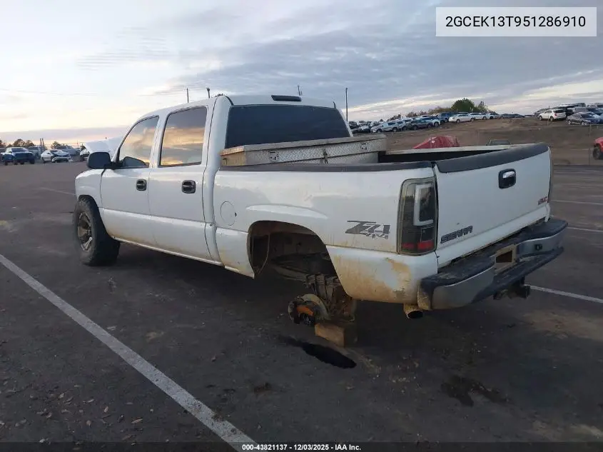 2GCEK13T951286910 2005 Chevrolet Silverado 1500 Ls